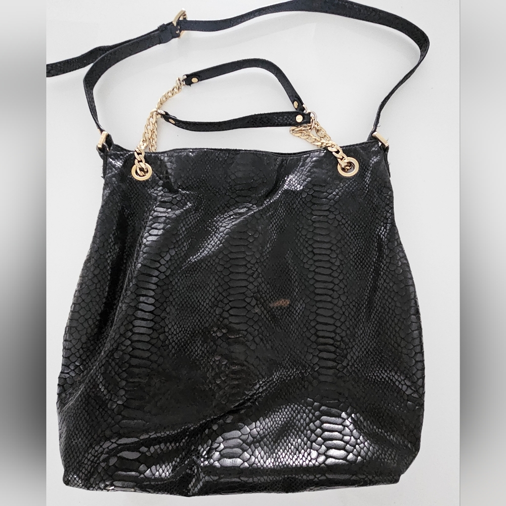 Large Michael Kors Leather Purse.